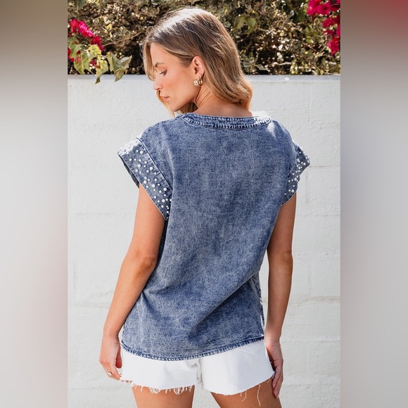Dusk Blue Acid Wash Pearl
Embellishments O-neck Denim Top - Picture 5 of 16